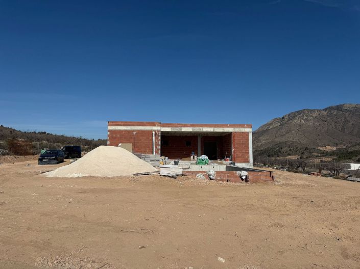 Image No.26-3 Bed Villa for sale