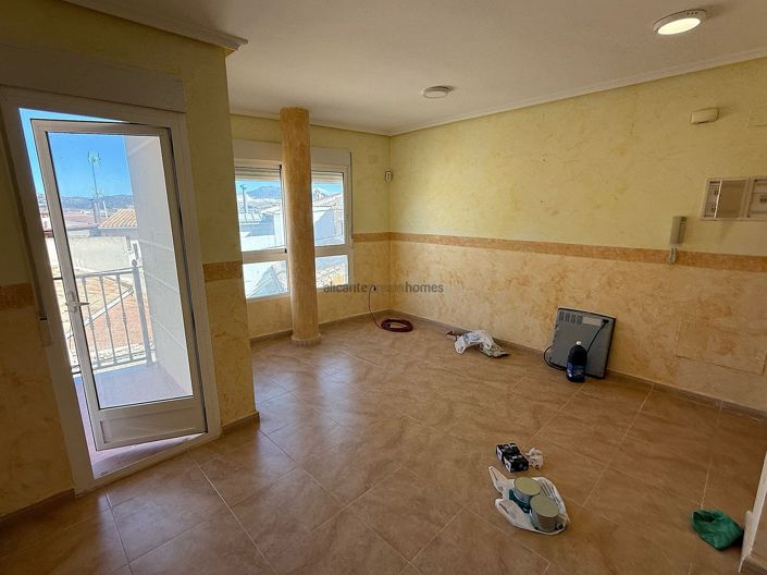 Image No.2-2 Bed Apartment for sale