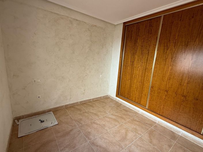 Image No.7-Appartement de 2 chambres à vendre à Canada de la Lena