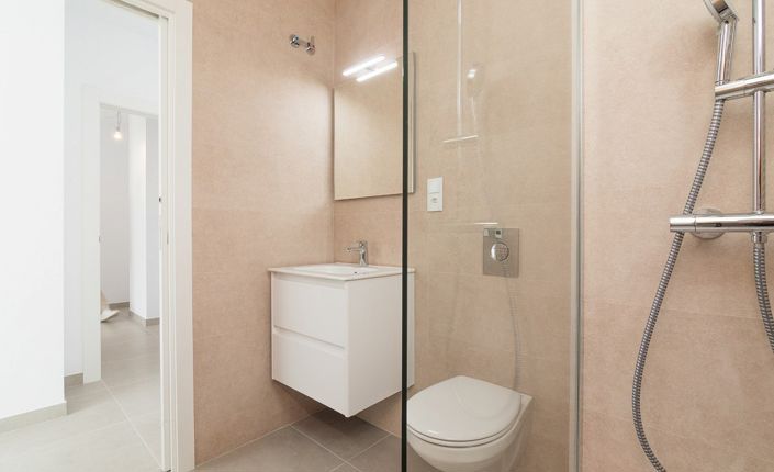 Image No.24-3 Bed Villa for sale