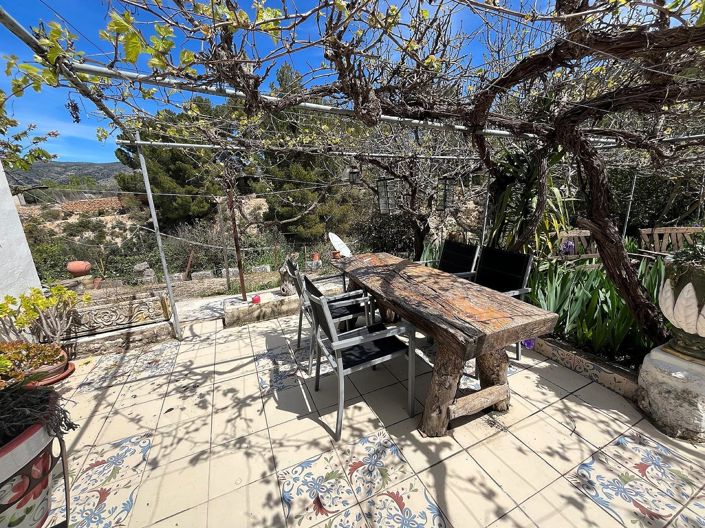 Image No.18-2 Bed Country House for sale