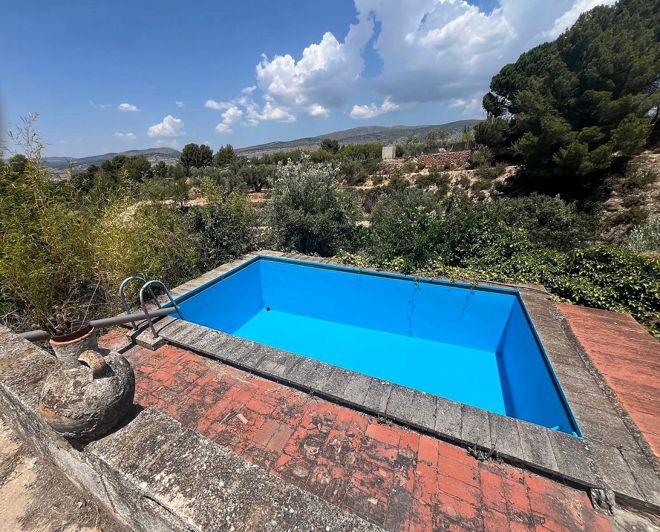 Image No.20-2 Bed Country House for sale