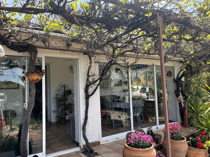 Image No.30-2 Bed Country House for sale