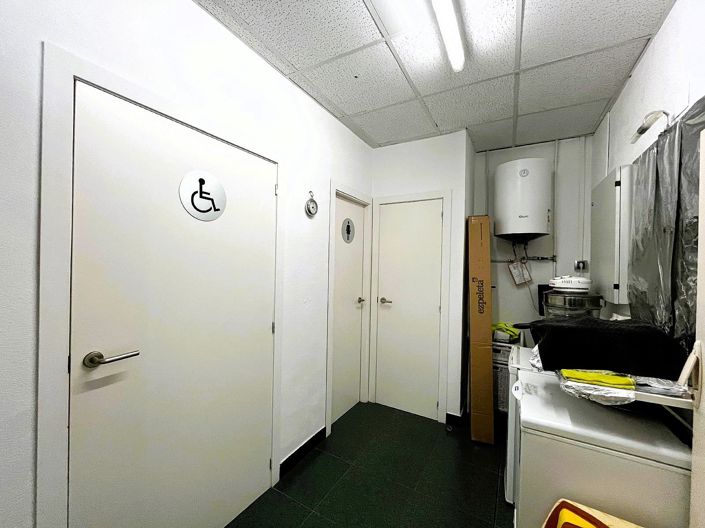 Image No.27-Commercial for sale