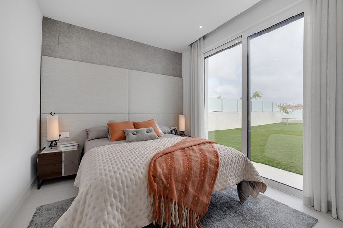 Image No.10-3 Bed Villa for sale