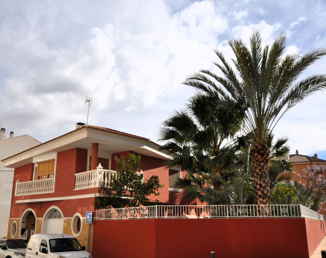 Image No.2-4 Bed Villa for sale