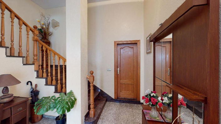 Image No.38-4 Bed Villa for sale