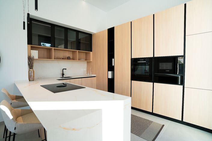 Image No.10-4 Bed Villa for sale