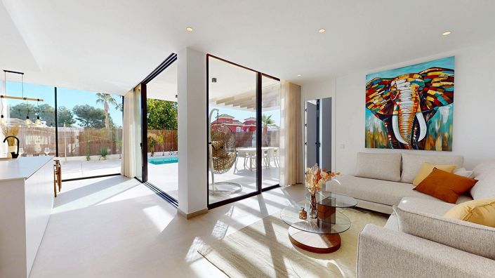 Image No.14-3 Bed Villa for sale