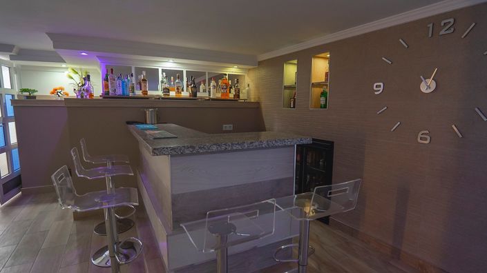 Image No.20-4 Bed Villa for sale