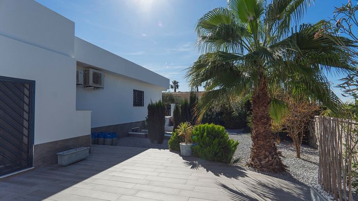 Image No.39-4 Bed Villa for sale