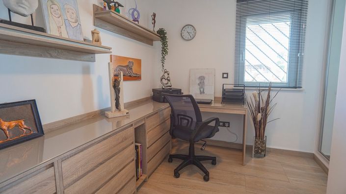 Image No.42-4 Bed Villa for sale