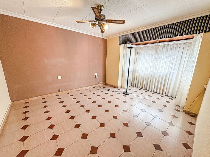 Image No.21-Maison de ville de 4 chambres à vendre à Elda