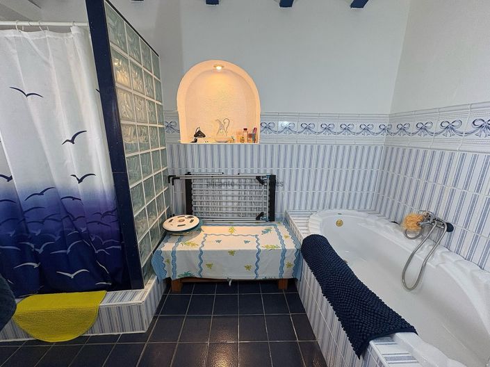 Image No.22-7 Bed Village House for sale