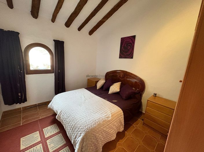 Image No.35-7 Bed Village House for sale