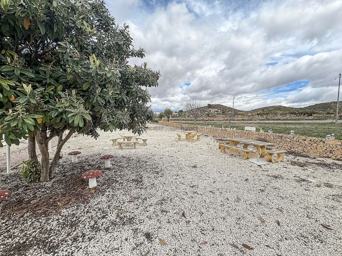 Image No.5-7 Bed Village House for sale