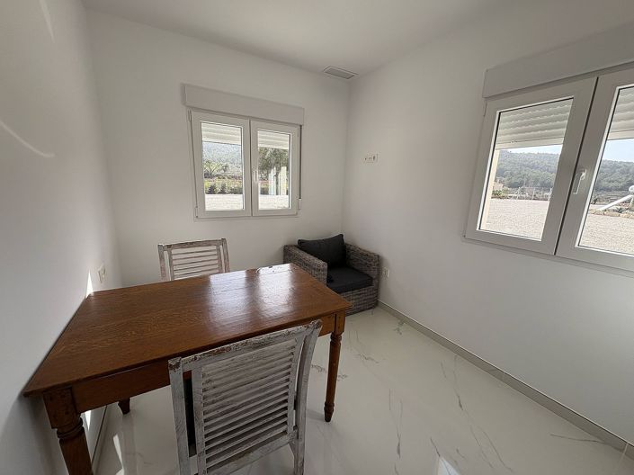 Image No.11-4 Bed Villa for sale