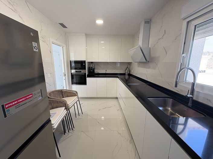 Image No.7-4 Bed Villa for sale