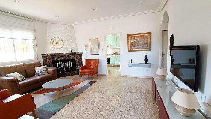 Image No.9-4 Bed Villa for sale