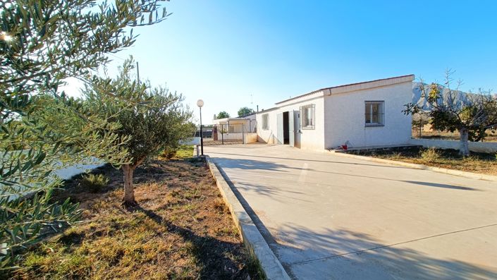 Image No.49-4 Bed Villa for sale