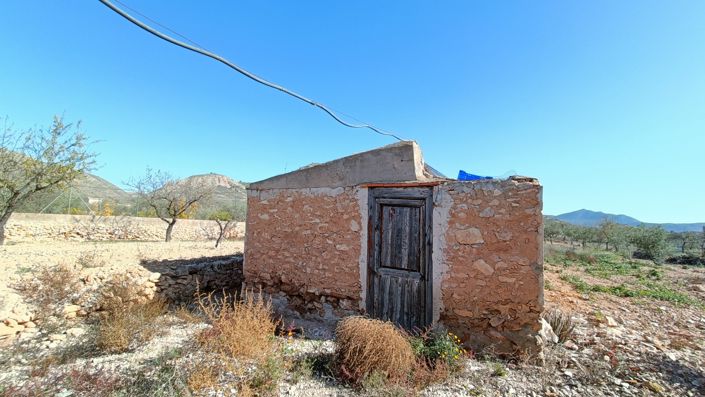 Image No.30-3 Bed Townhouse for sale