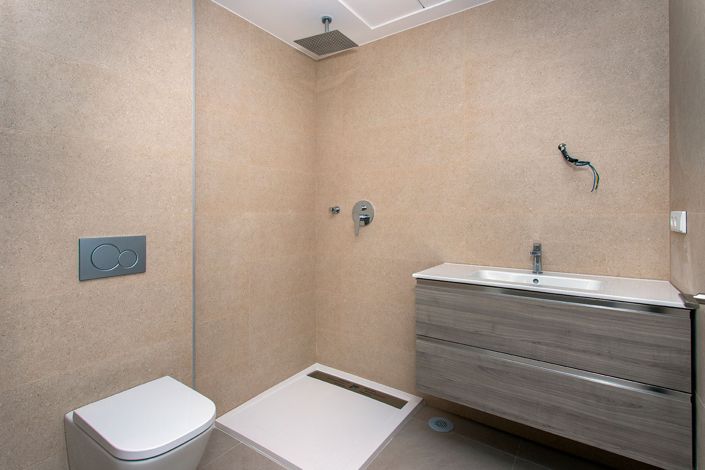 Image No.40-3 Bed Apartment for sale