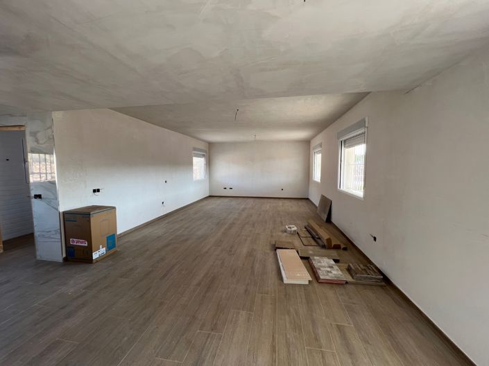 Image No.14-3 Bed Villa for sale