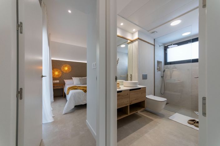 Image No.24-3 Bed Villa for sale