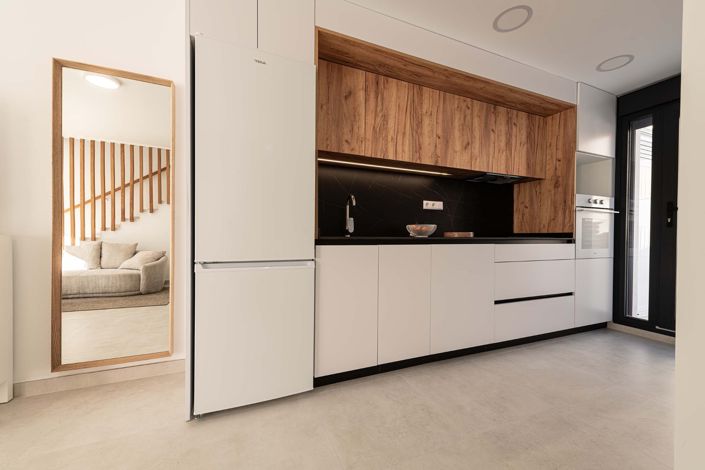 Image No.8-3 Bed Townhouse for sale