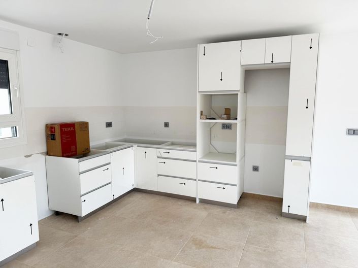 Image No.12-3 Bed Villa for sale