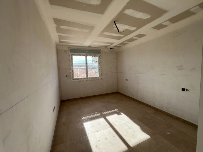 Image No.13-3 Bed Villa for sale