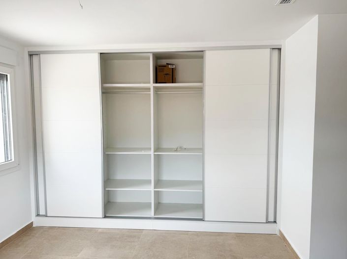 Image No.18-3 Bed Villa for sale