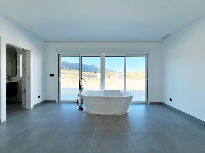 Image No.46-3 Bed Villa for sale