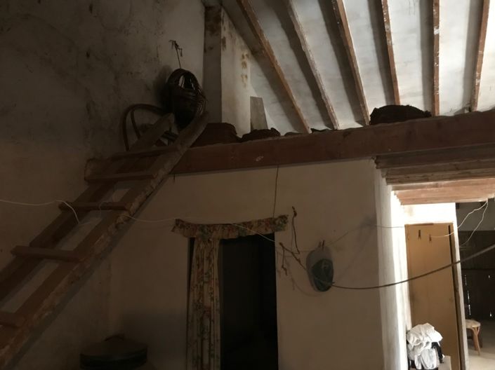 Image No.7-5 Bed Townhouse for sale