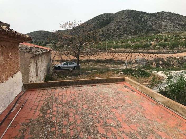 Image No.9-5 Bed Townhouse for sale