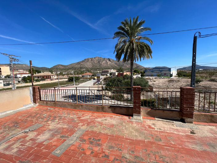 Image No.4-3 Bed Townhouse for sale