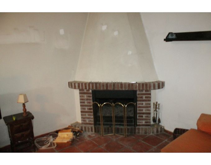 Image No.16-2 Bed Country House for sale