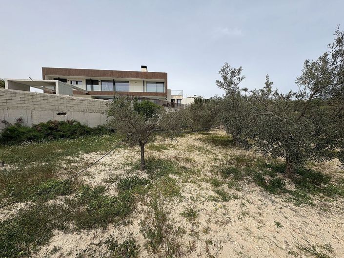 Image No.20-4 Bed Country House for sale