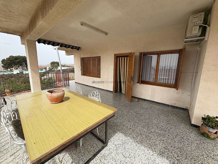 Image No.3-4 Bed Country House for sale