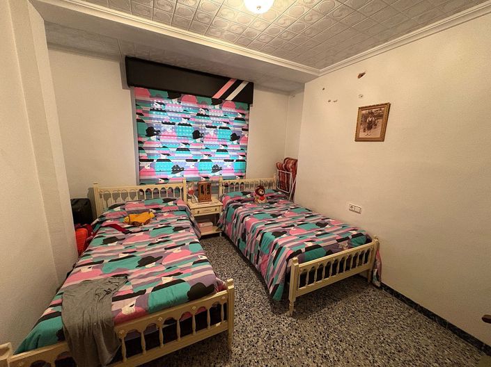 Image No.37-4 Bed Country House for sale