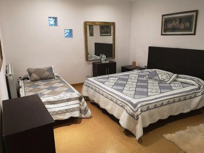 Image No.13-6 Bed Country House for sale