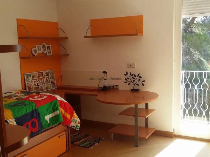 Image No.14-6 Bed Country House for sale