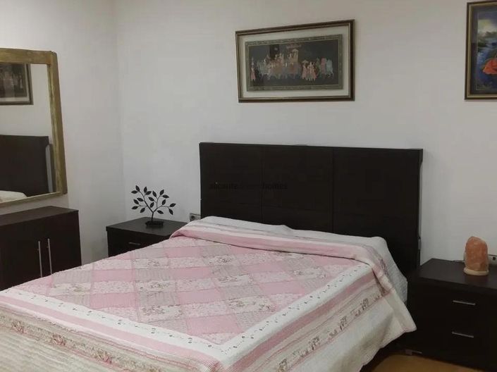 Image No.16-6 Bed Country House for sale