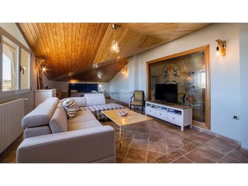 g4w7xz6fz28ixnoeqr0f0