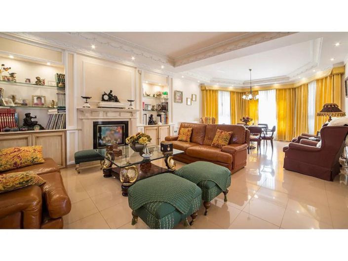 Image No.8-Villa de 6 chambres à vendre à Yecla