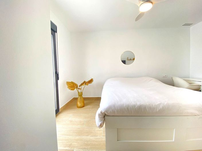 Image No.28-4 Bed Villa for sale