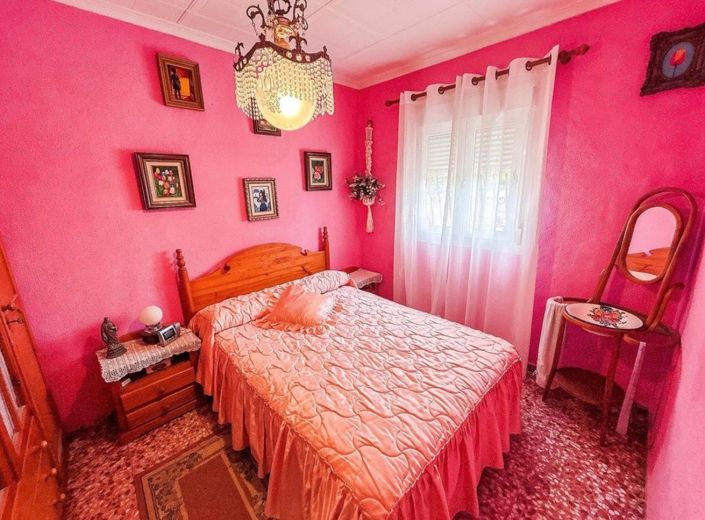 Image No.14-4 Bed Country House for sale