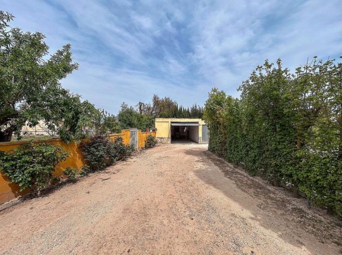 Image No.30-4 Bed Country House for sale