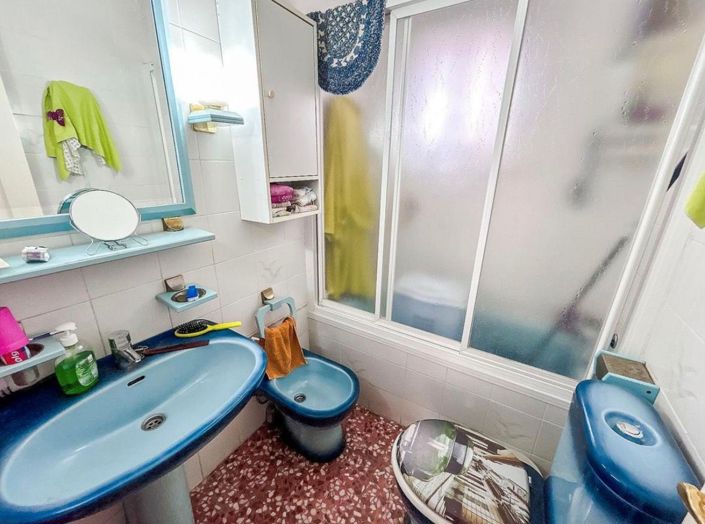 Image No.33-4 Bed Country House for sale