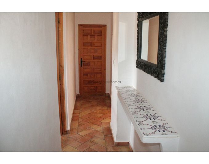 Image No.36-5 Bed Country House for sale